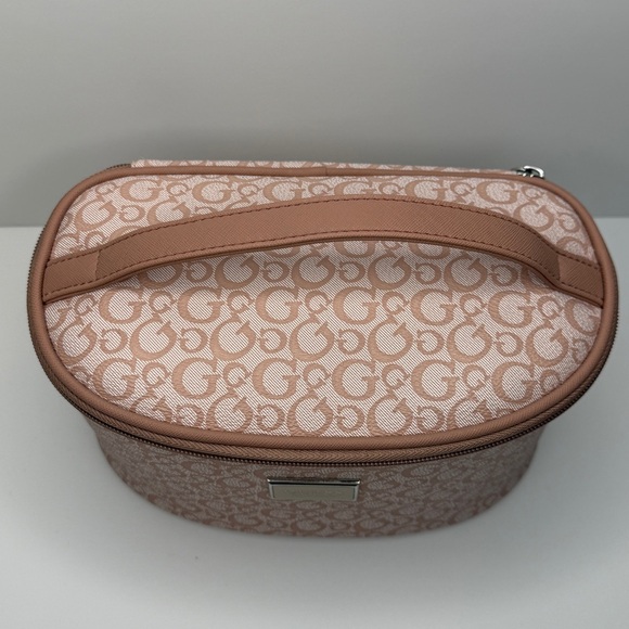 New Guess Pink Large Cosmetic Bag Vanity Case Pouch Travel Bag - Picture 3 of 9